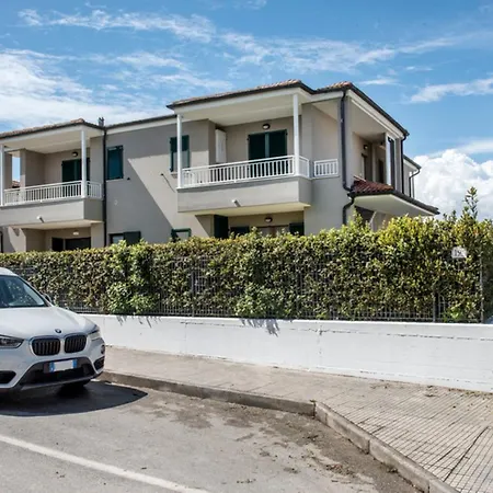 N196 - Numana, Delizioso Bilocale Con Giardino E Vista Mare شقة نومانا