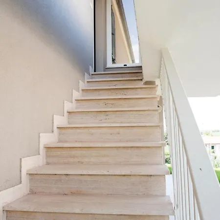 N196 - Numana, Delizioso Bilocale Con Giardino E Vista Mare *