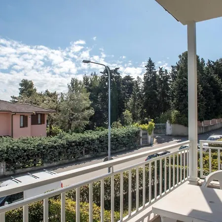 N196 - Numana, Delizioso Bilocale Con Giardino E Vista Mare * نومانا