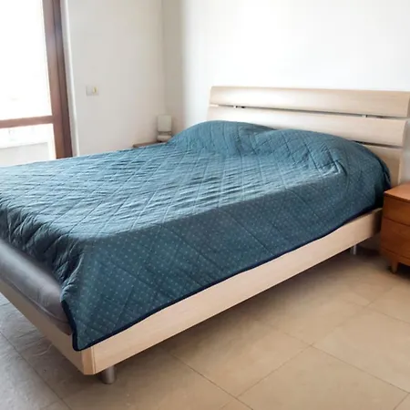 N196 - Numana, Delizioso Bilocale Con Giardino E Vista Mare *